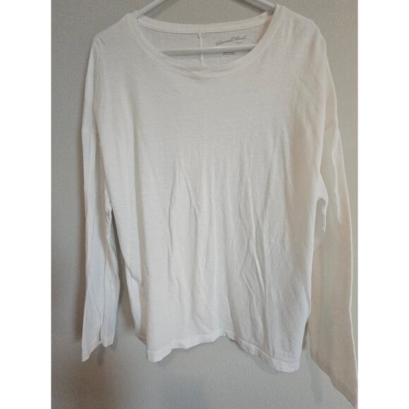 11 piece XXL tops box lot weight just under 5 lbs - Picture 9 of 12